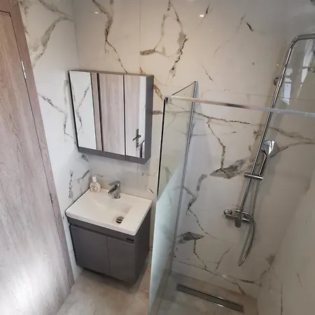 Apartment Elia Nea Karvali