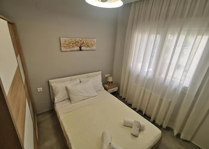 Elia Apartman Néa Karváli
